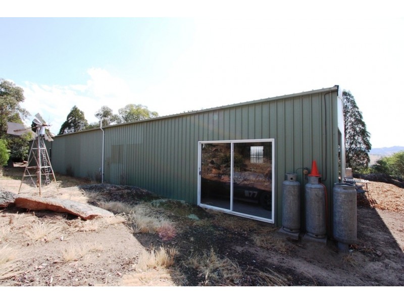 113 Pine Ridge Road, Bathurst NSW 2795