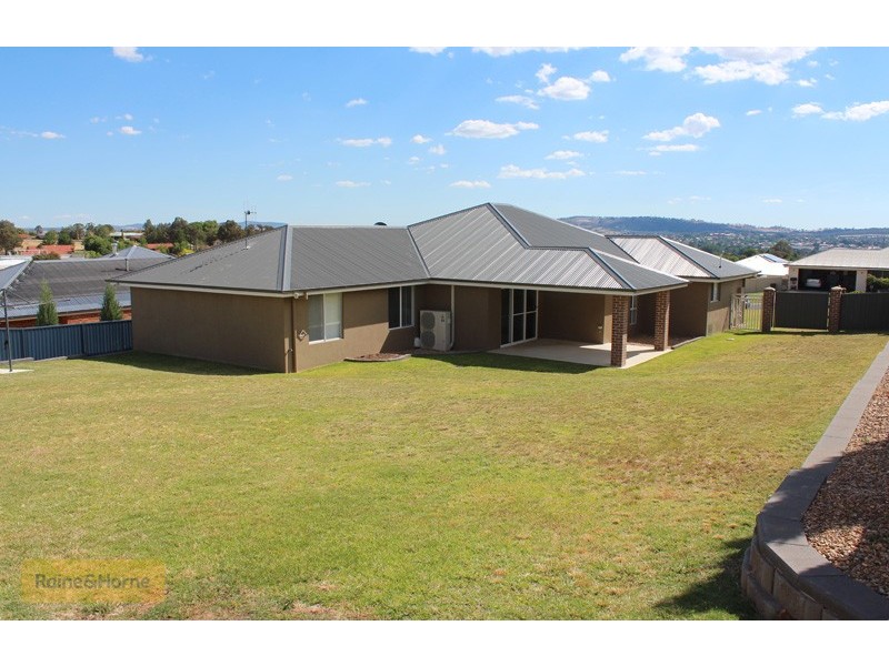6 Ironbark Close, Kelso NSW 2795