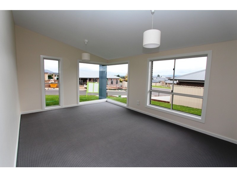 4 Press Court, Kelso NSW 2795