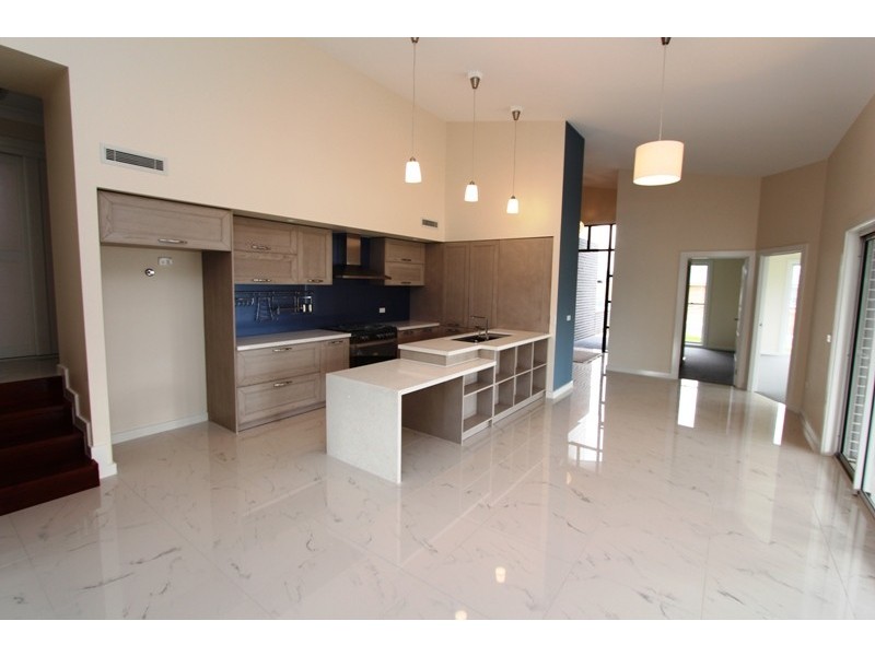 4 Press Court, Kelso NSW 2795