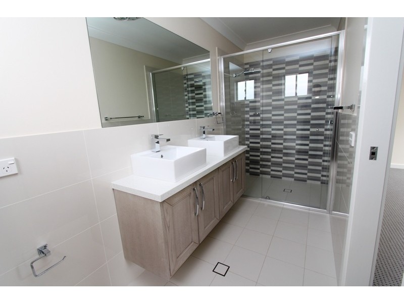 4 Press Court, Kelso NSW 2795
