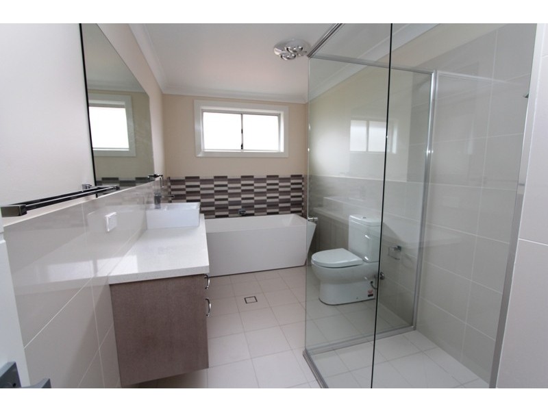 4 Press Court, Kelso NSW 2795