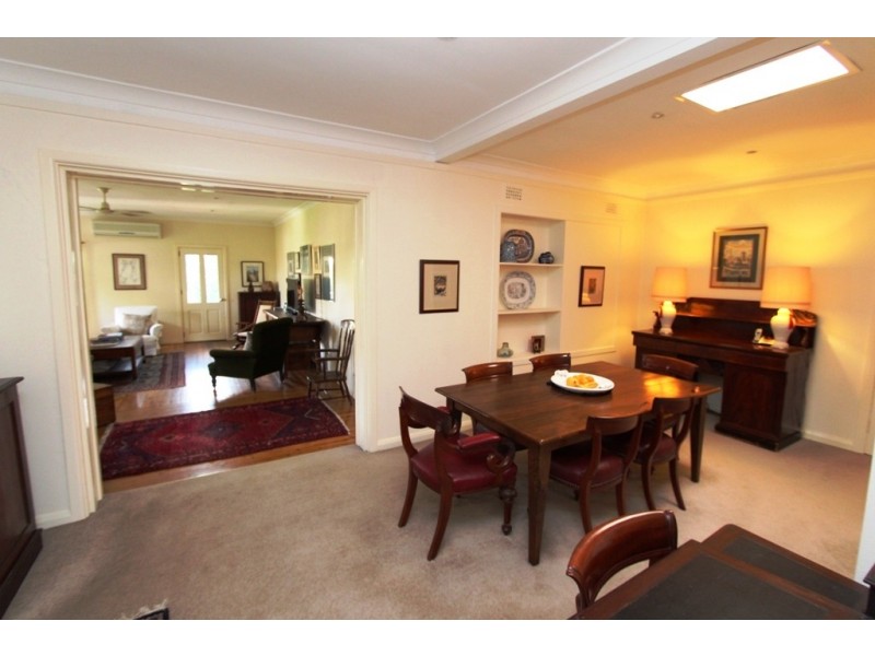 148 Peel Street, Bathurst NSW 2795
