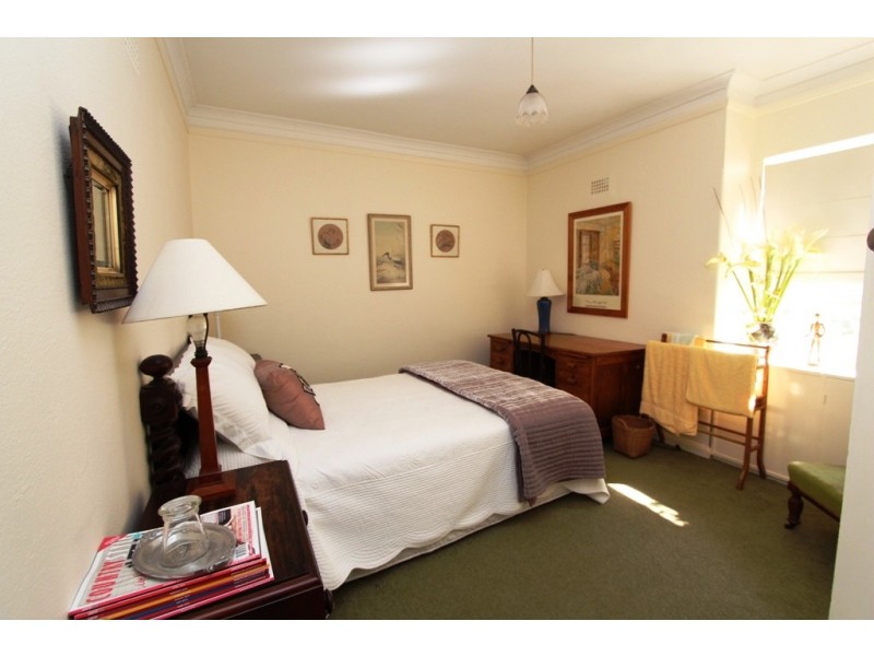 148 Peel Street, Bathurst NSW 2795