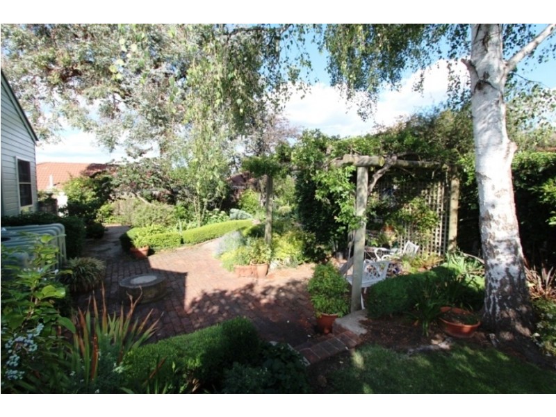 148 Peel Street, Bathurst NSW 2795