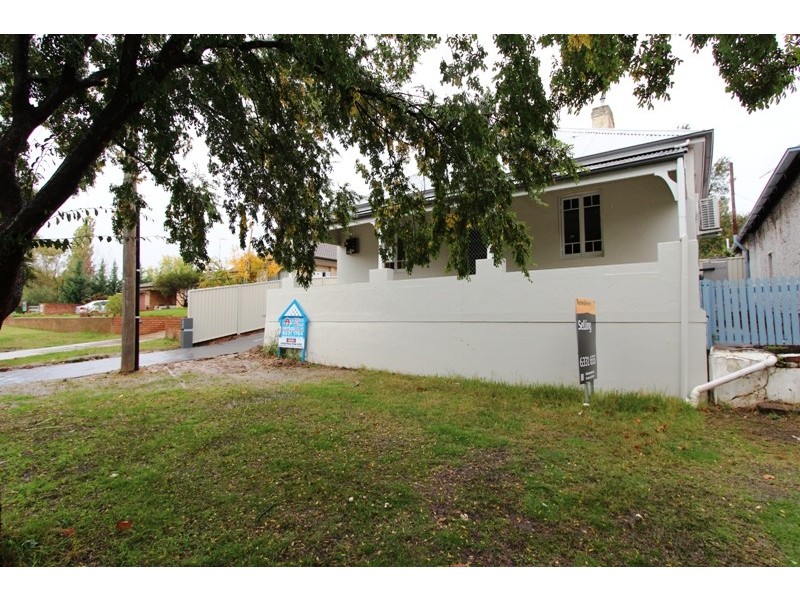 52 Morrisset Street, Bathurst NSW 2795