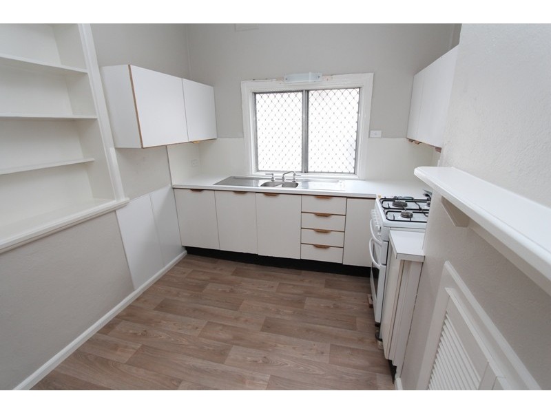 52 Morrisset Street, Bathurst NSW 2795