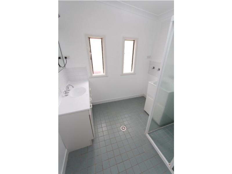 52 Morrisset Street, Bathurst NSW 2795