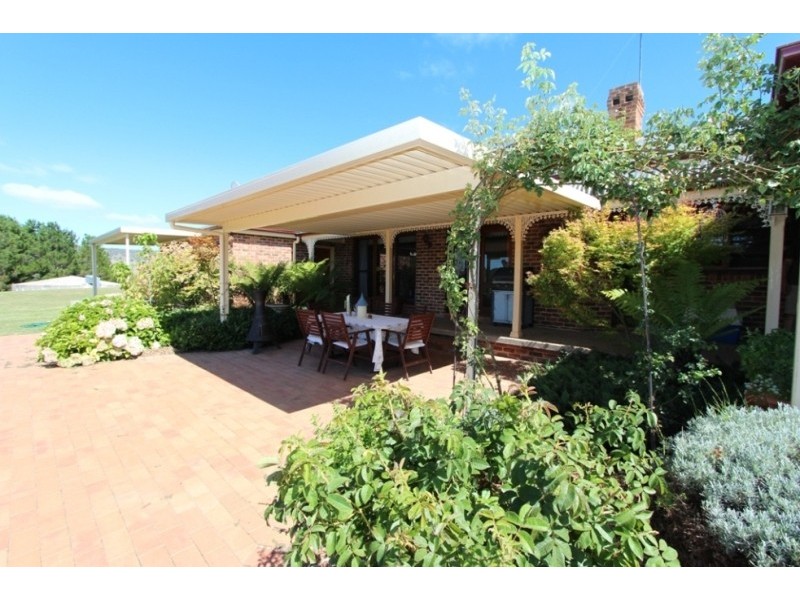 211 Rivulet Road, Peel NSW 2795