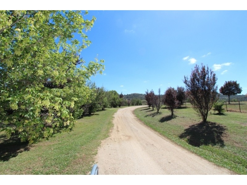 211 Rivulet Road, Peel NSW 2795