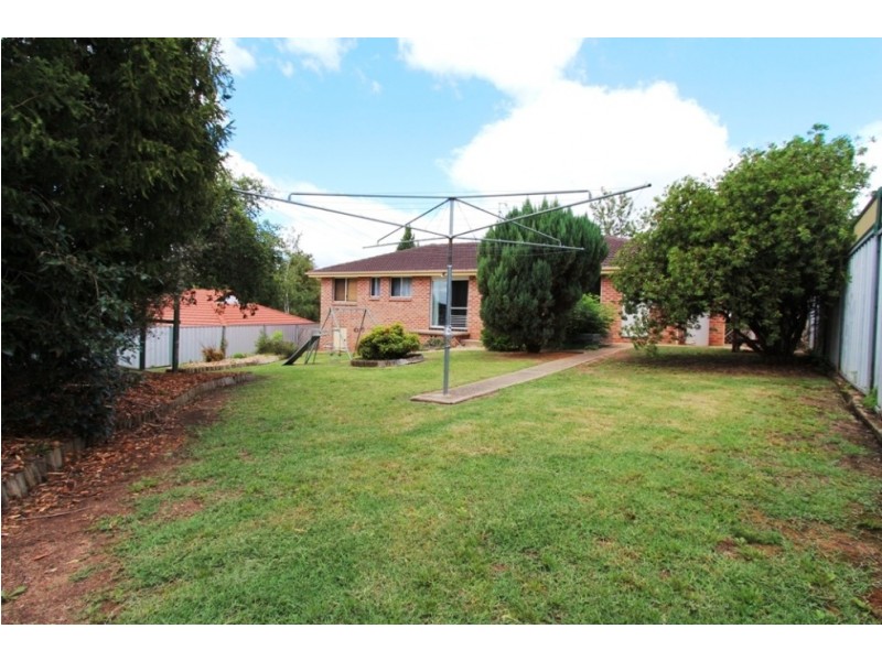 12 Green Street, West Bathurst NSW 2795