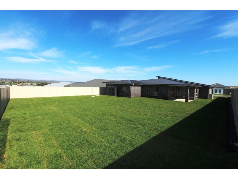 38 Mendel Drive, Kelso NSW 2795