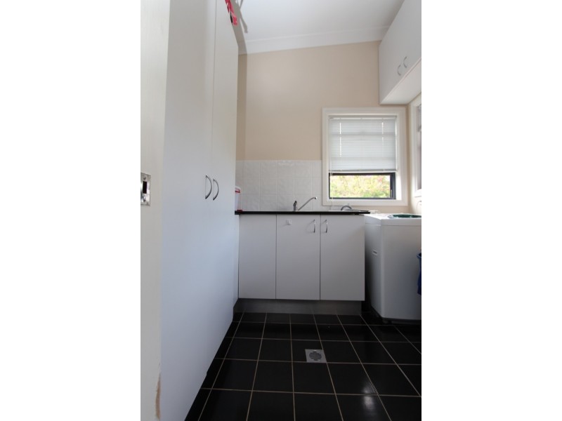 12 Jones Street, Carcoar NSW 2791