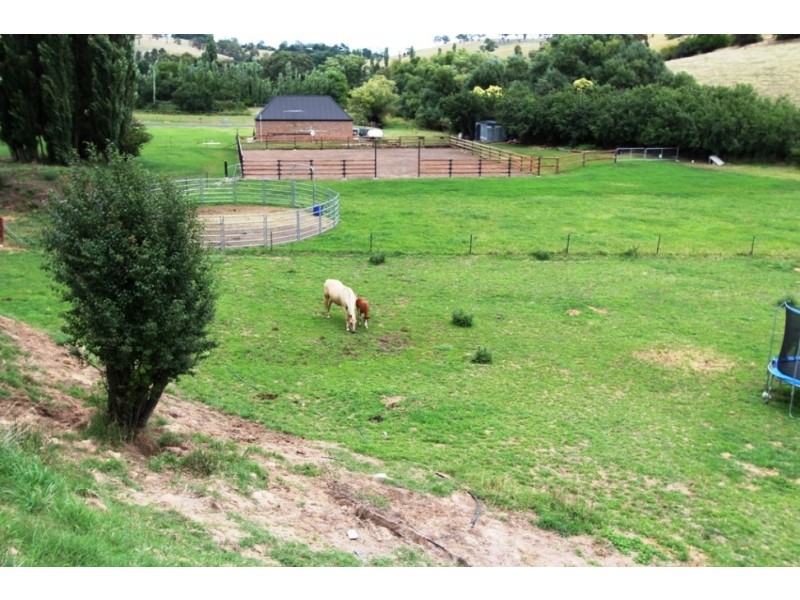 12 Jones Street, Carcoar NSW 2791