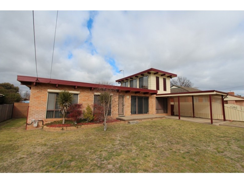 4 Wellington Street, Eglinton NSW 2795