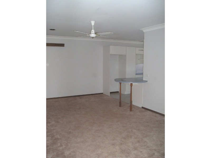 6 Freestone Way, Windradyne NSW 2795