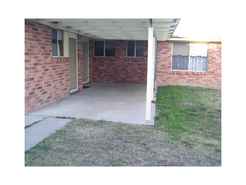 6 Freestone Way, Windradyne NSW 2795