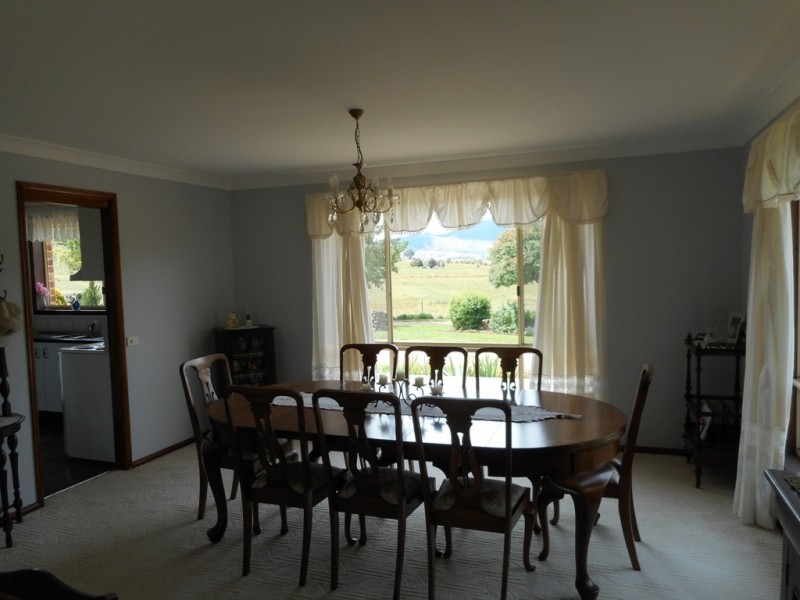 29 Pomona Lane, Neville NSW 2799