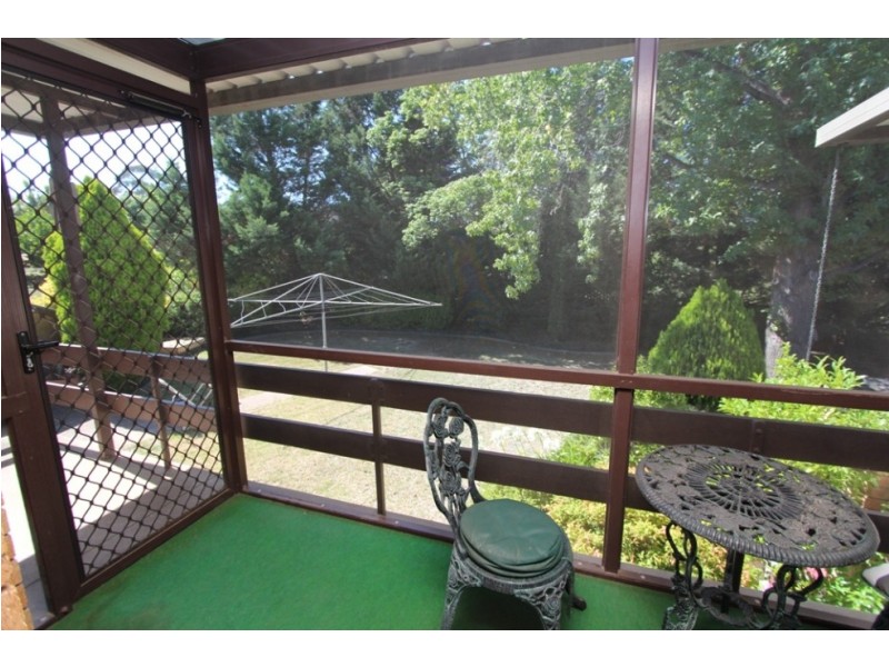 33 Tareena Avenue, Kelso NSW 2795