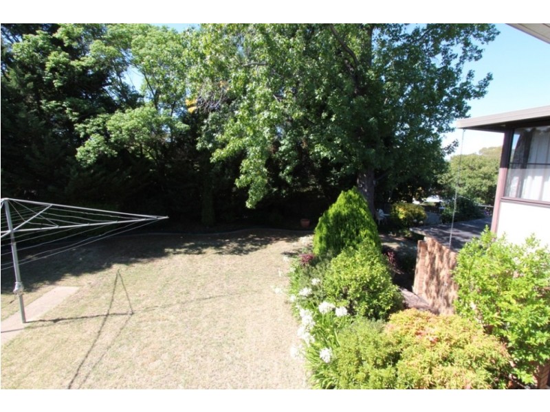 33 Tareena Avenue, Kelso NSW 2795