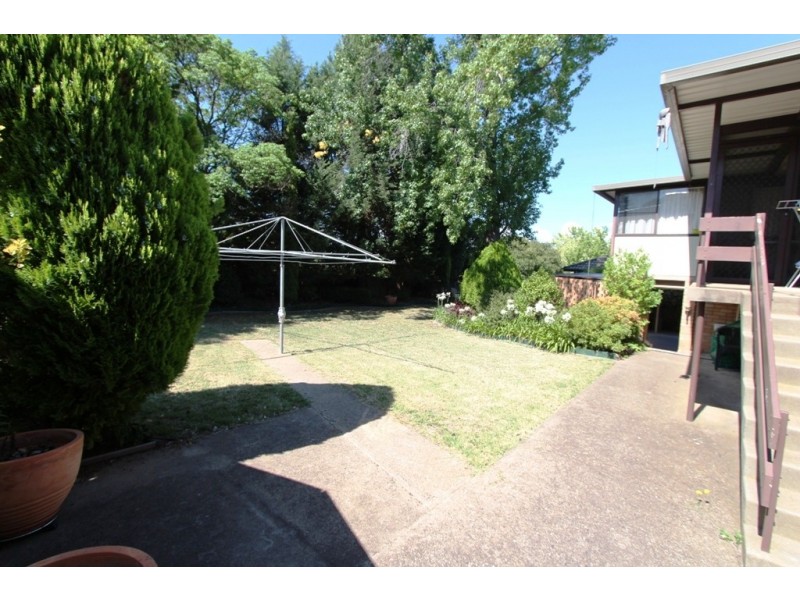 33 Tareena Avenue, Kelso NSW 2795