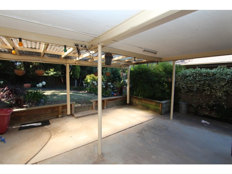 33 Tareena Avenue, Kelso NSW 2795