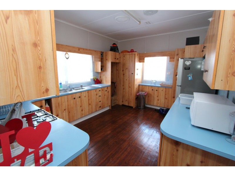 11 Fish Parade, Gormans Hill NSW 2795