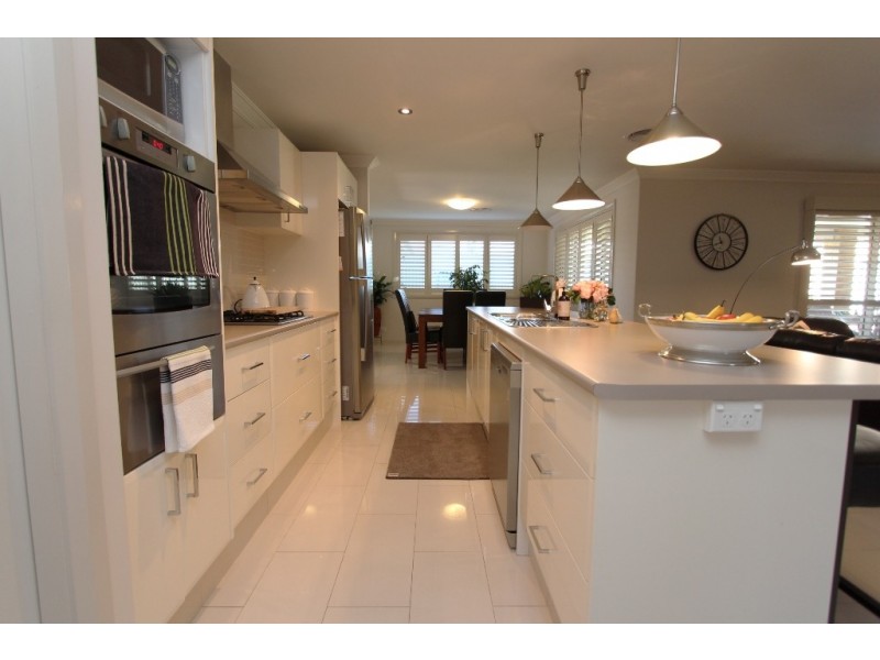 18 McGirr Street, Llanarth NSW 2795