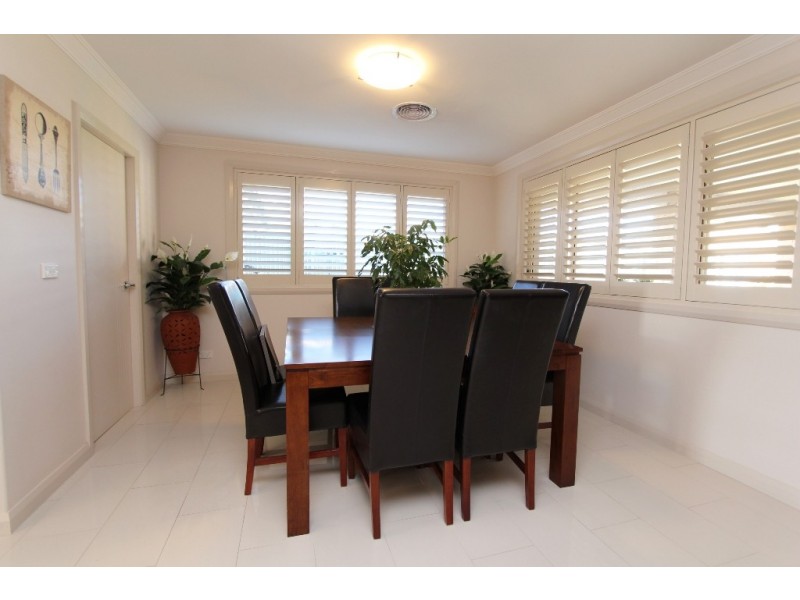 18 McGirr Street, Llanarth NSW 2795