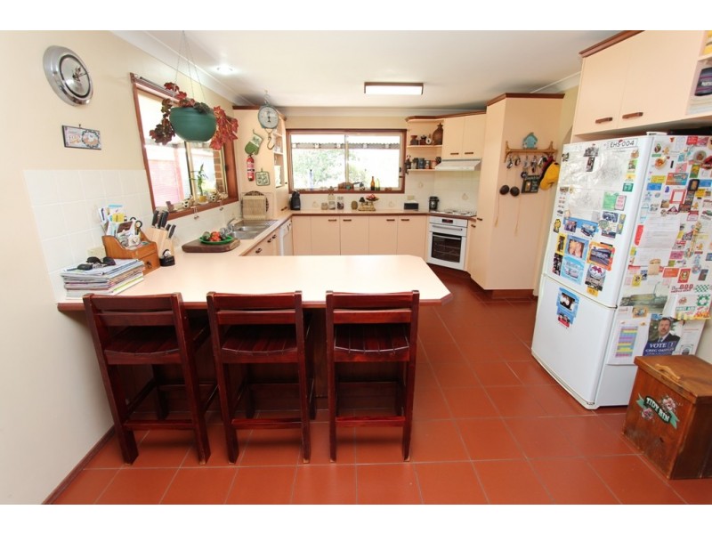 112 Howards Drive, Mount Rankin NSW 2795