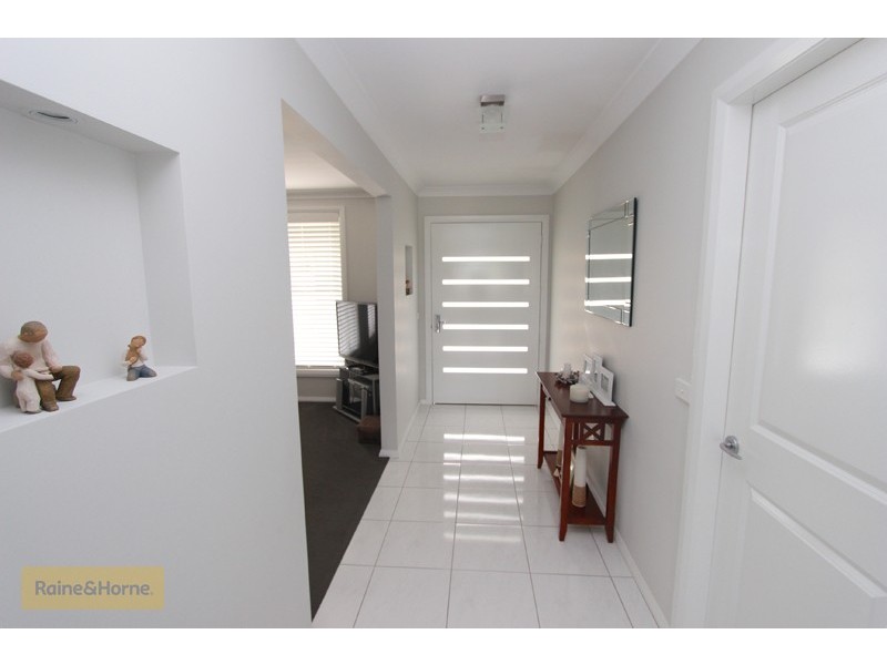 3 Gibsone Drive, Kelso NSW 2795