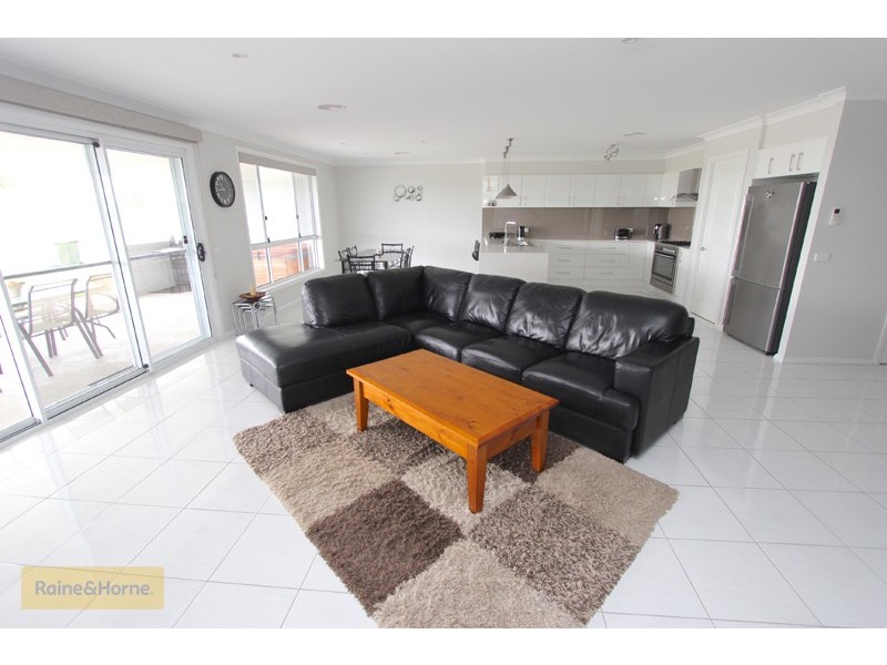 3 Gibsone Drive, Kelso NSW 2795