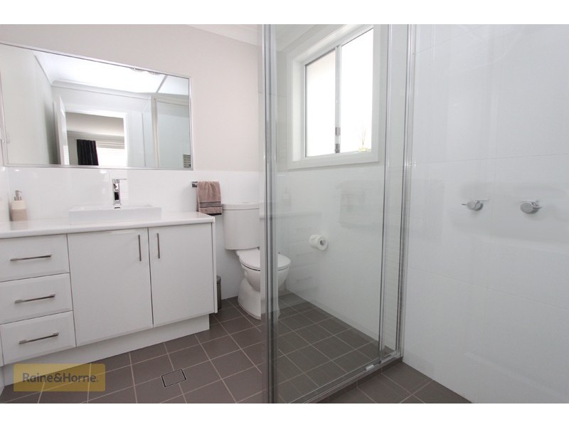 3 Gibsone Drive, Kelso NSW 2795