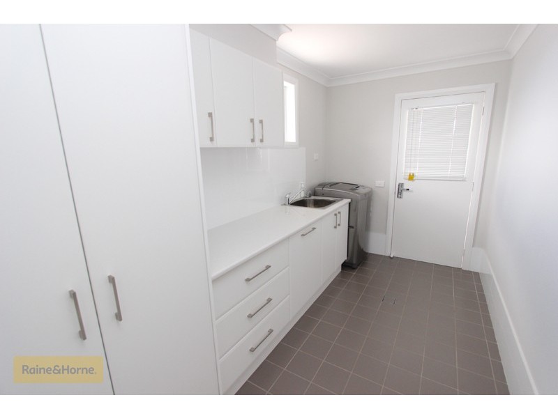 3 Gibsone Drive, Kelso NSW 2795