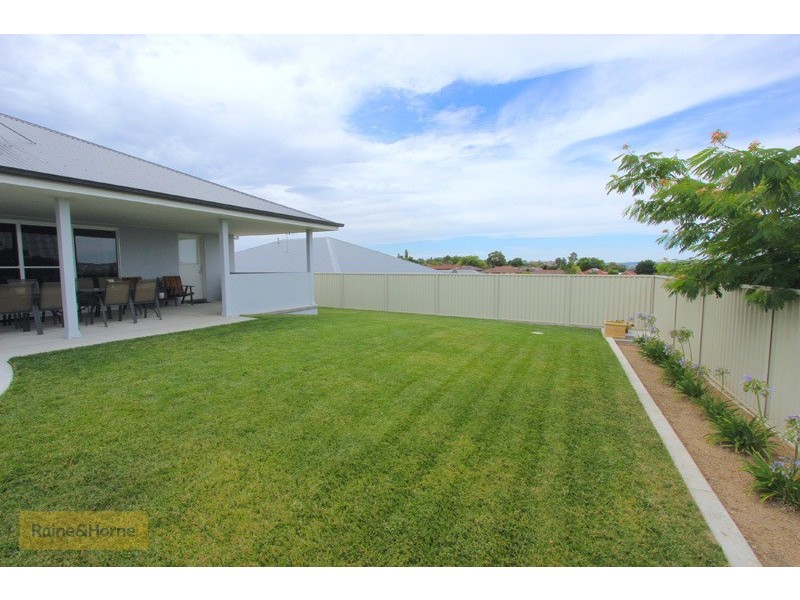 3 Gibsone Drive, Kelso NSW 2795