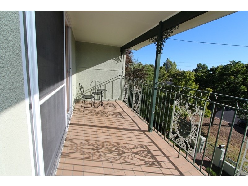 30 Piper Street, Bathurst NSW 2795