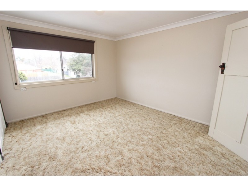 30 Piper Street, Bathurst NSW 2795