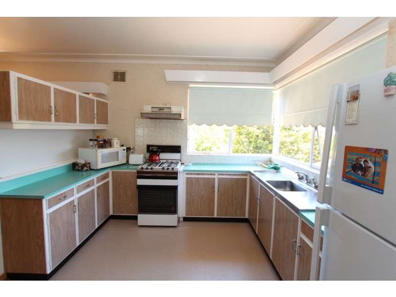 14 Edgell Street, West Bathurst NSW 2795