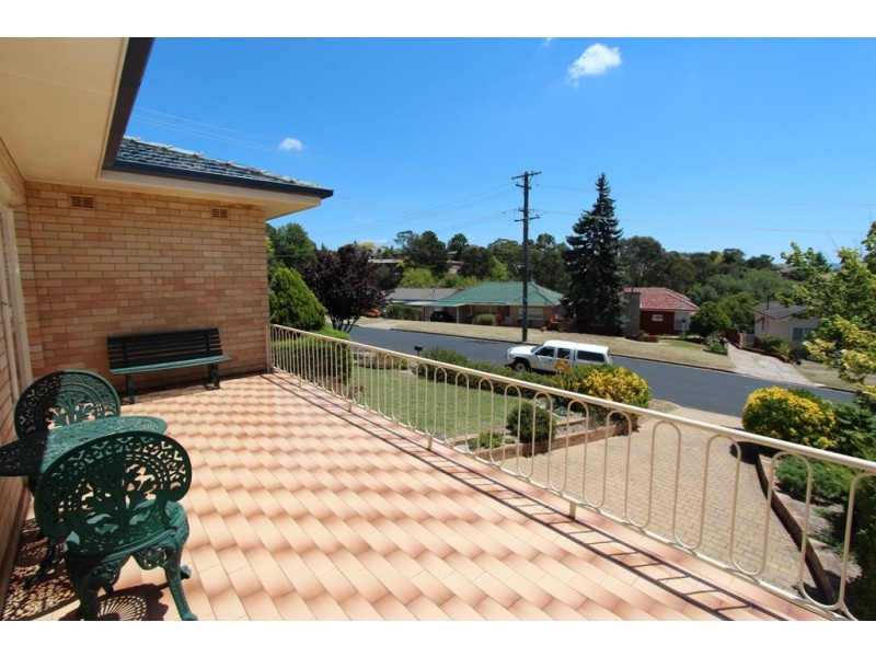 14 Edgell Street, West Bathurst NSW 2795