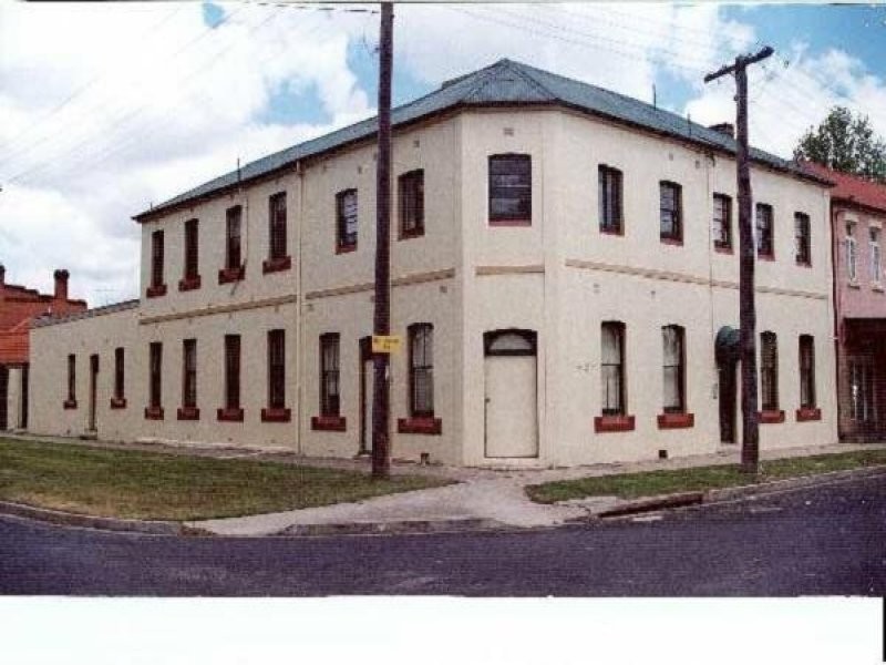 3/2 Keppel Street, Bathurst NSW 2795