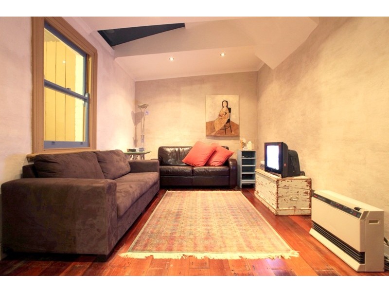 16 Henry Street, Bathurst NSW 2795