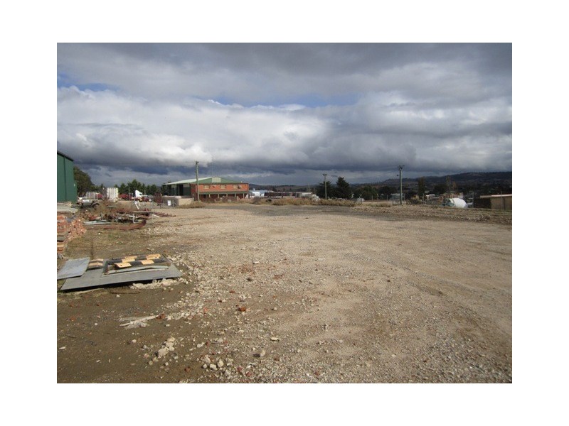 19 Wembley Place, Bathurst NSW 2795