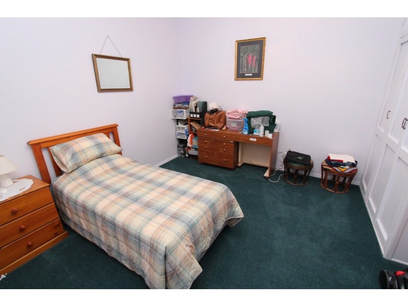 217 Bentinck Street, Bathurst NSW 2795