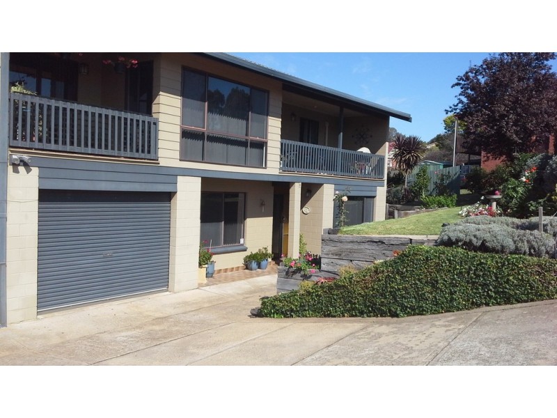 2 Walker Street, Windradyne NSW 2795
