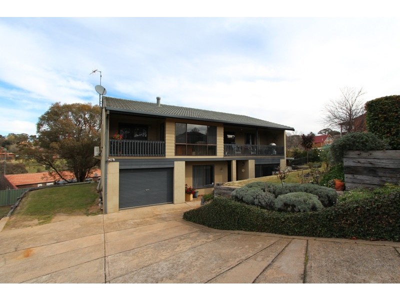 2 Walker Street, Windradyne NSW 2795