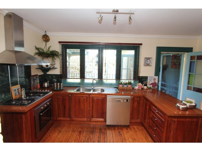 266 Piper Street, Bathurst NSW 2795