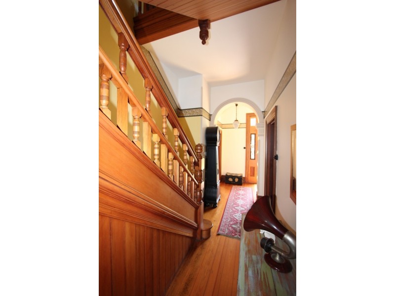 266 Piper Street, Bathurst NSW 2795