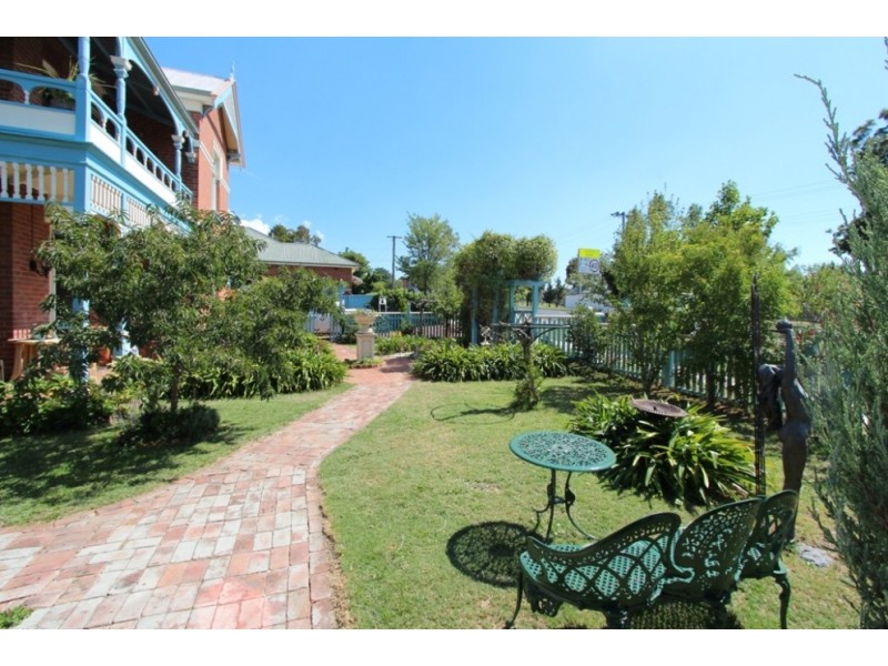 266 Piper Street, Bathurst NSW 2795