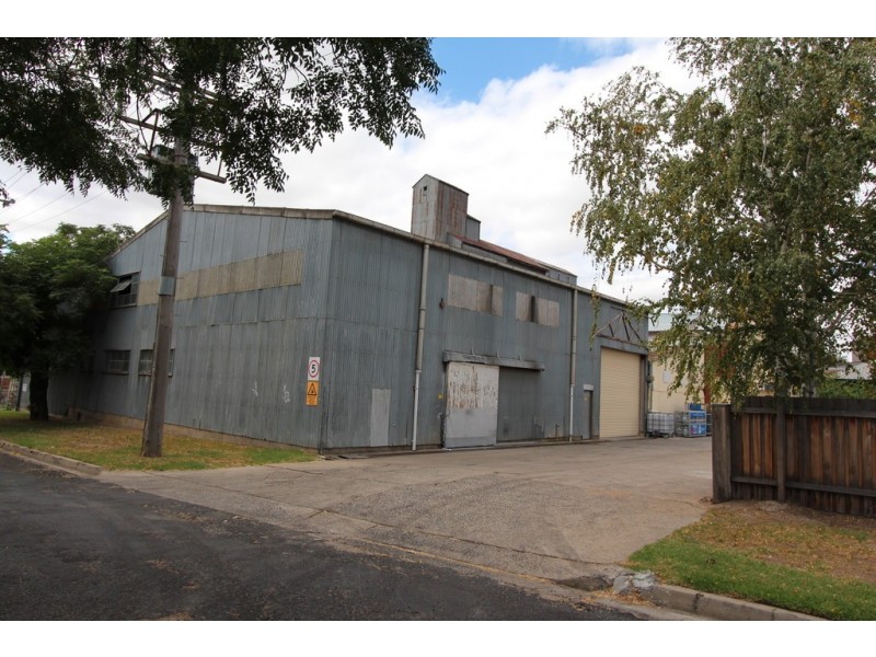 11-13 Keppel Street, Bathurst NSW 2795