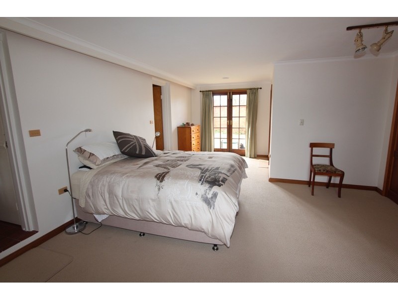 283a Piper Street, Bathurst NSW 2795